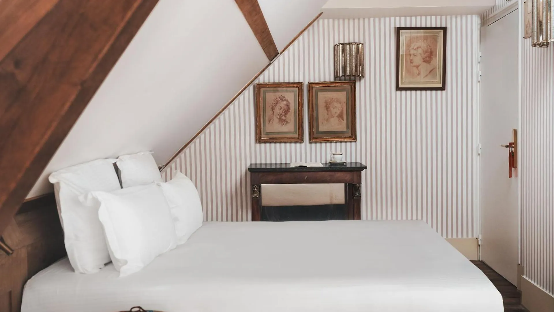 Hotel Madeleine De Senlis Paris